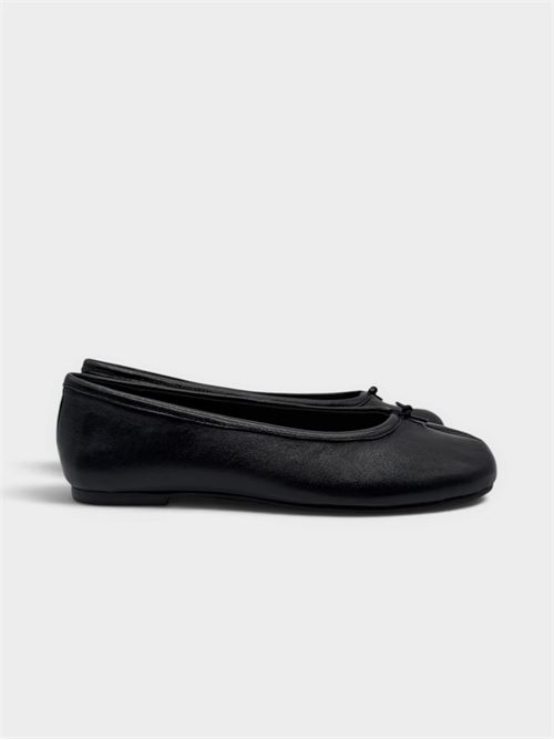 Ballerine nere in pelle con fiocchetto IL LACCIO | EG3251PELLEBLACK